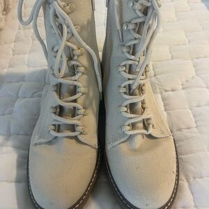 Universal Thread Cream Canvas Lace-Up Combat Boots